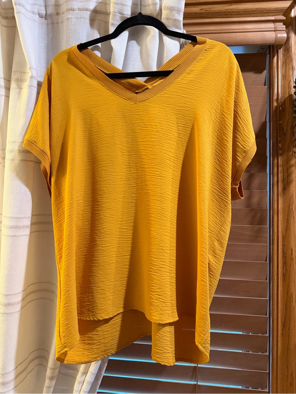 Ivy Jane Mustard V-Neck Women's Top - Casual Short Sleeve